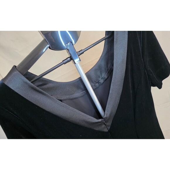 Vintage Plaza South Black Velvet Dress w/ Satin Trim | 1990s–2000s | Size 14 - Picture 8 of 11